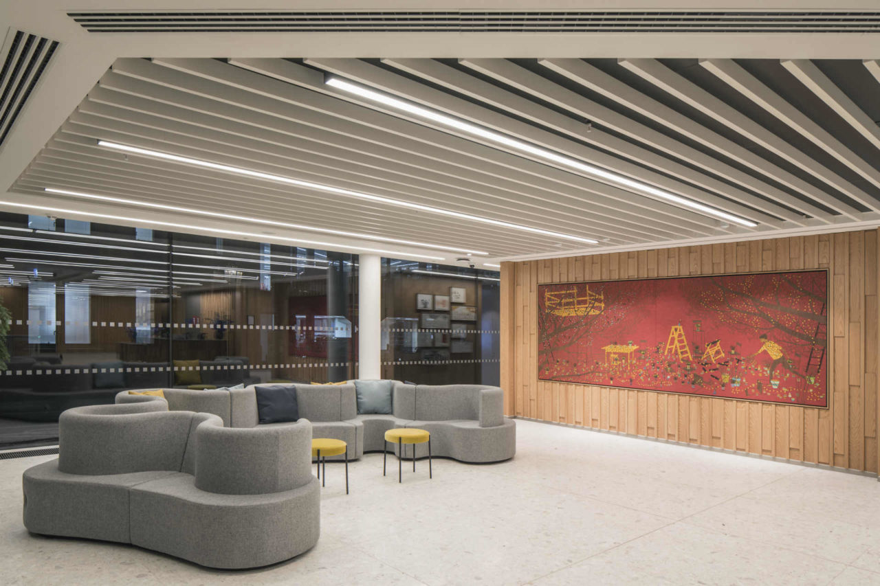 Nulty has completed a WELL certified lighting scheme for Fidelity International’s new UK headquarters on Cannon Street.