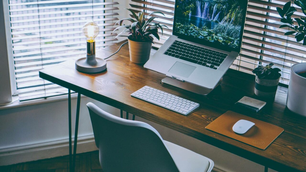 Workplace ergonomics: How to create a healthy home office