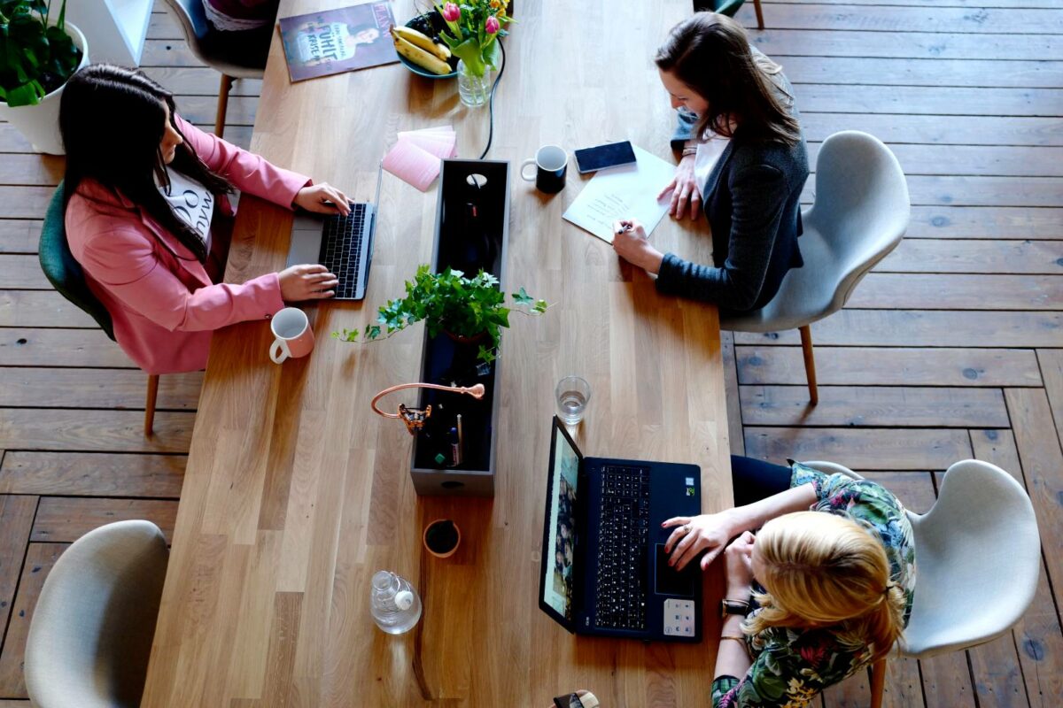 Unispace study reveals employees crave personal office space despite hot-desking trends
