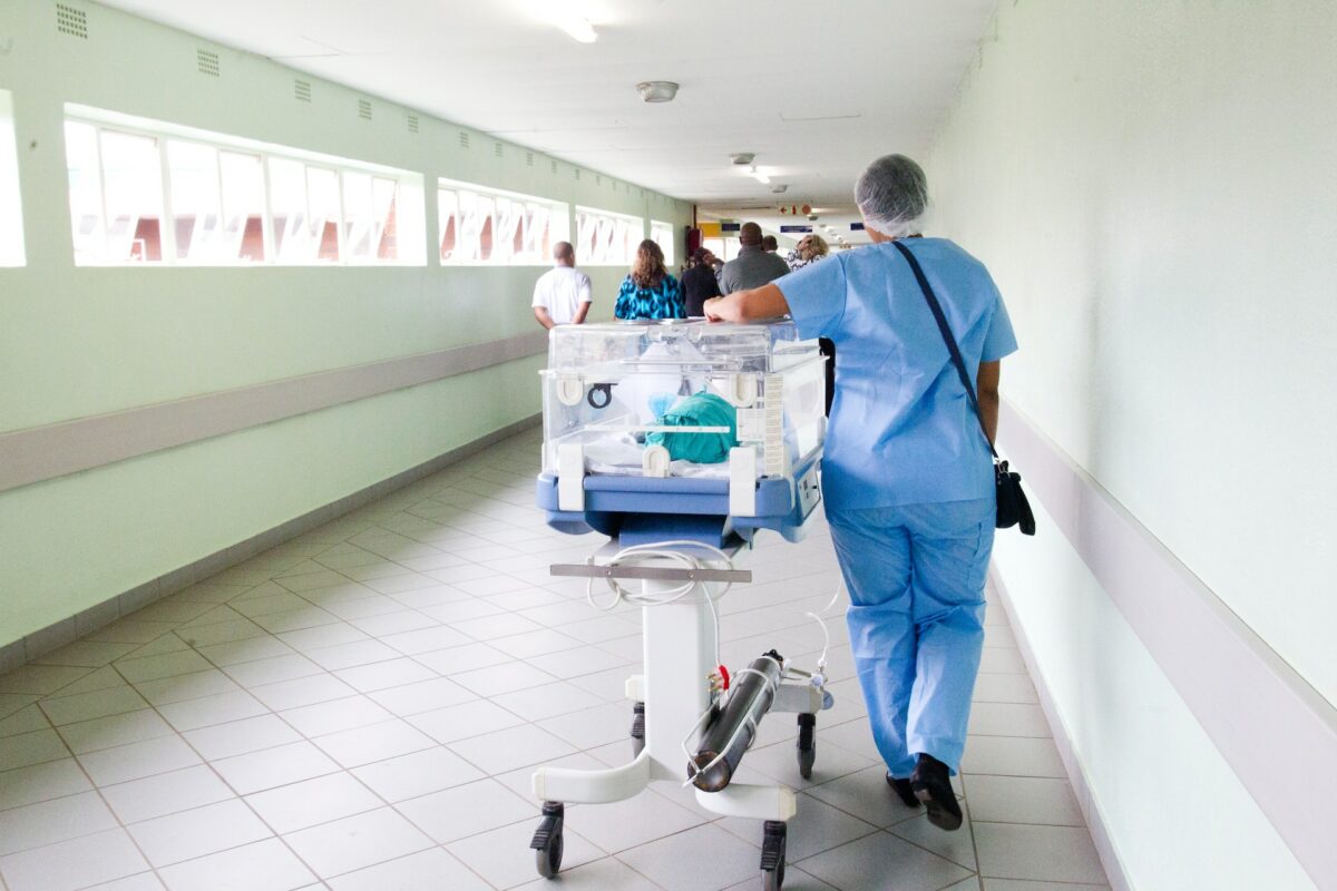 RAAC & asbestos crisis: NHS England tells hospital execs to ‘be ready to evacuate’